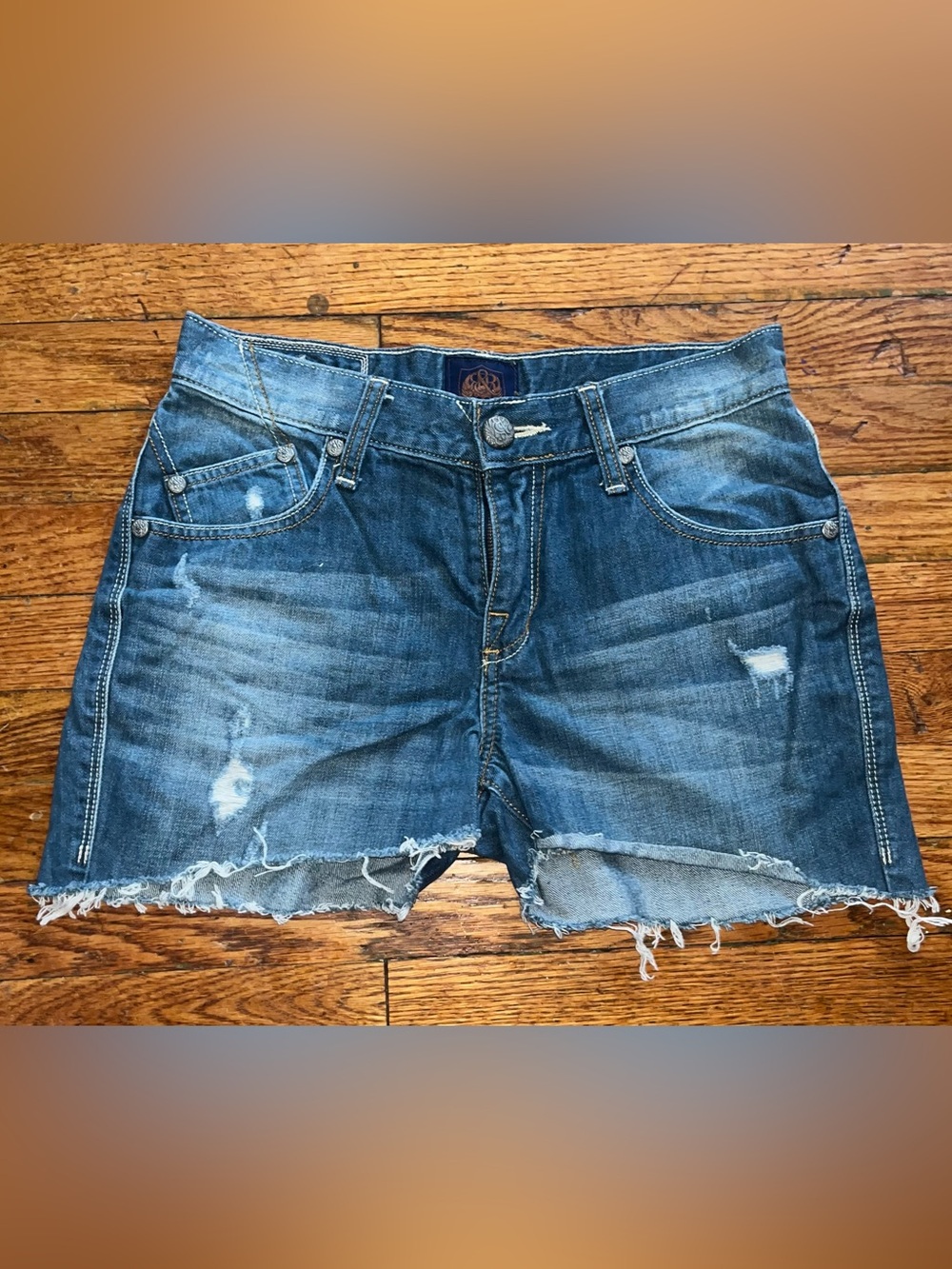 Cut off Rock Republic Distressed Blue Denim Women’s Shorts Size 29